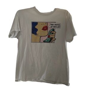 Women’s graphic tee